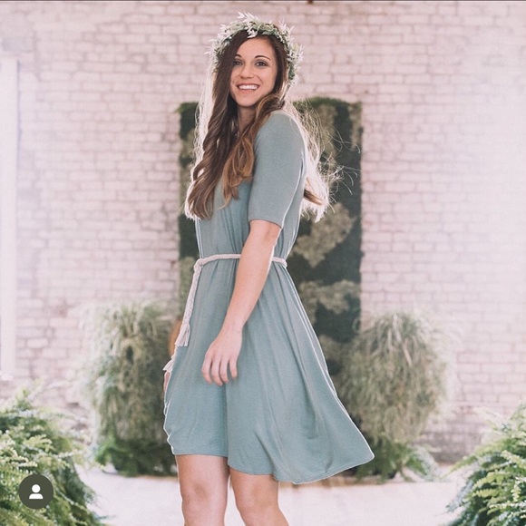 The New Blak Jennifer Dress in Sage Size XXL - Picture 1 of 7